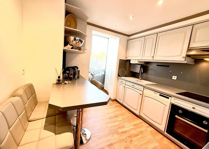 بيت للعطل Center 4 Guests